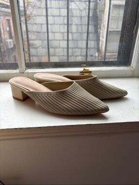Women's Beige Knit Pointed Mule Heels